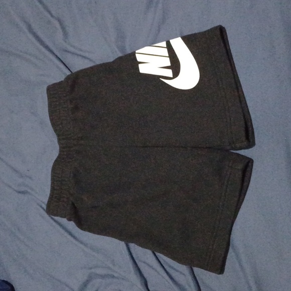 Bundle Of Nike Air Jordan Clothes For Boys Size 7 - Picture 14 of 16